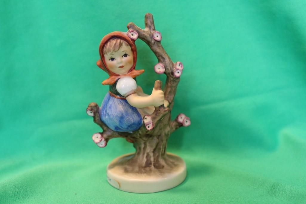 Goebel Hummel Apple Tree Girl Figurine (1 of 3)