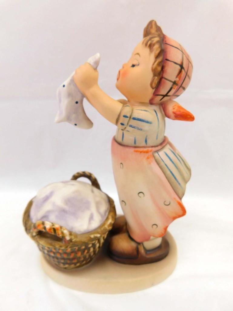 Goebel Hummel Washday Figurine: Goebel Hummel Washday Figurine