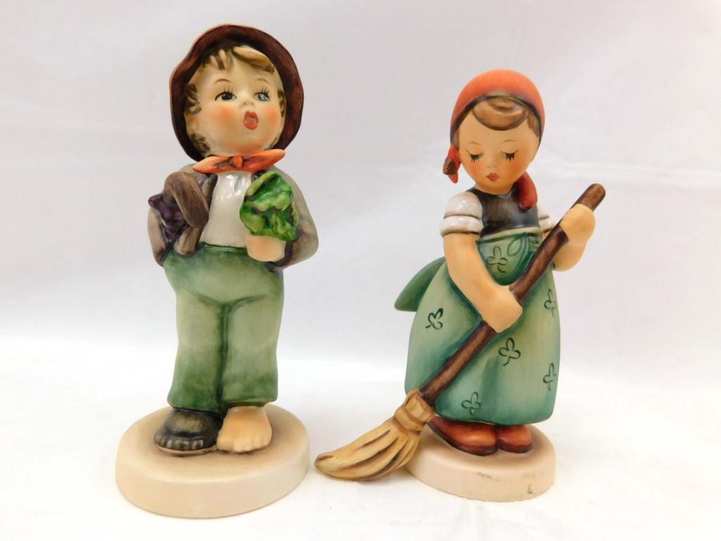 2 Goebel Hummel Figurines incl Lost Stocking 374 and Little Sweeper 171: 2 Goebel Hummel Figurines incl Lost Stocking 374 and Little Sweeper 171