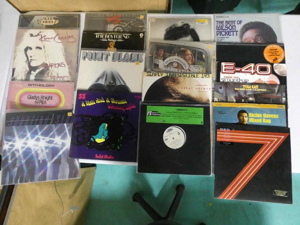 Lot of Vinyl LP Records 33 RPM including Kim Carnes, Robert Palmer, Wilson Pickett, (1 of 3)