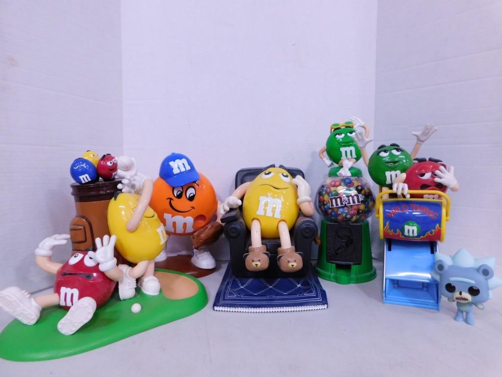 Lot of M&Ms Dispensers and Collectibles (1 of 3)