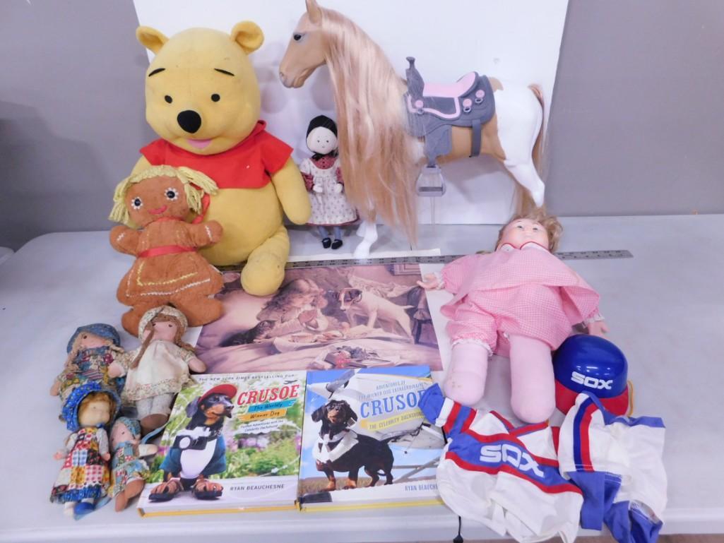 Toy Lot incl Winnie the Pooh, Horse, Holly Hobbie, Gingerbread Girl, etc: Toy Lot incl Winnie the Pooh, Horse, Holly Hobbie, Gingerbread Girl, etc