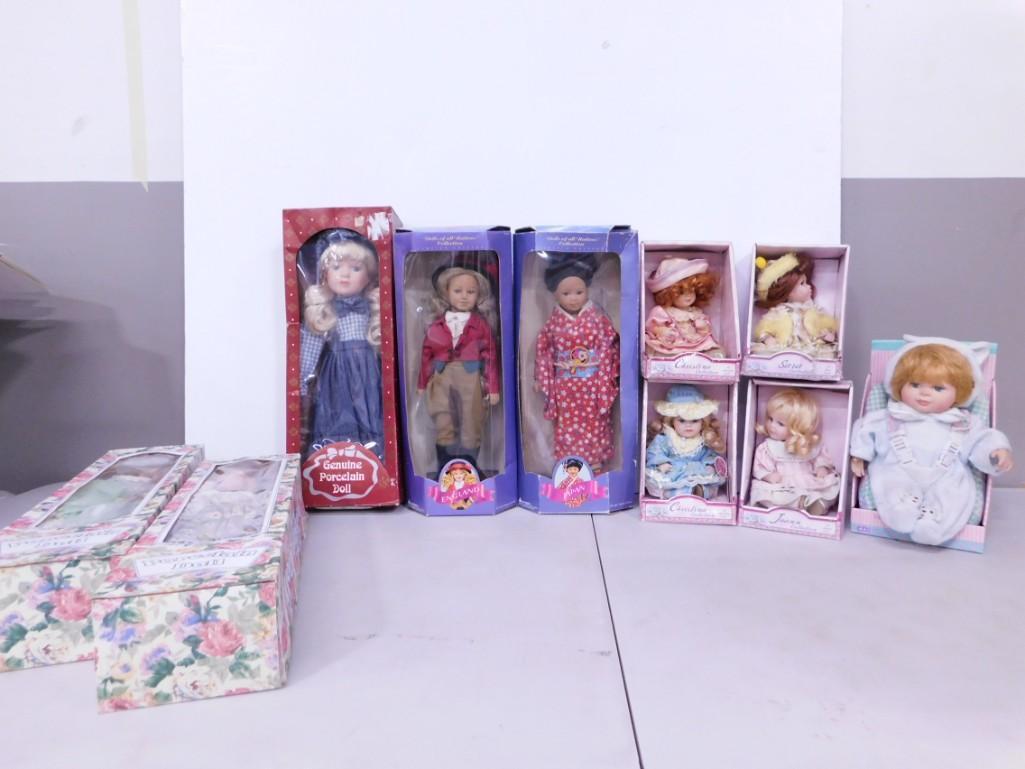 10 Dolls all New in Package (1 of 4)
