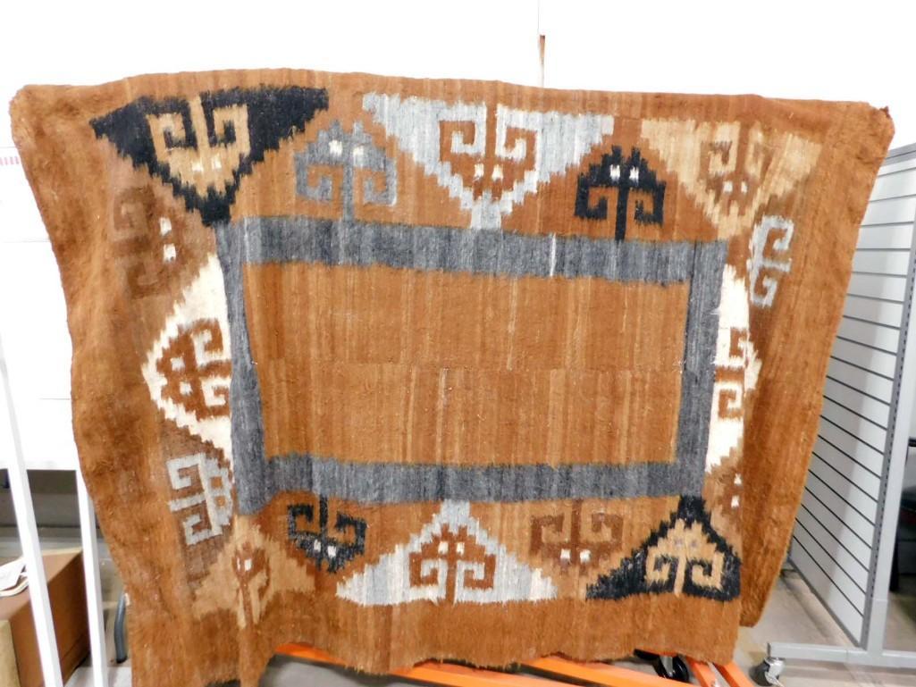 Large Area Rug with Geometric Design (1 of 4)