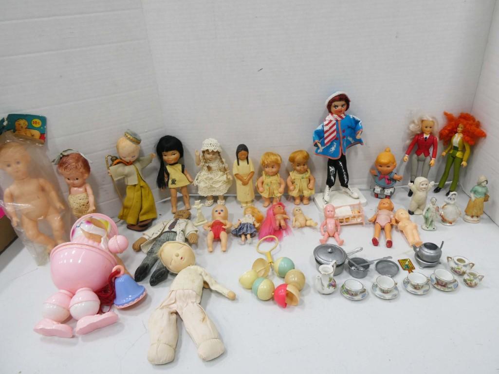 Asst Small Dolls and Toys incl Vintage (1 of 4)