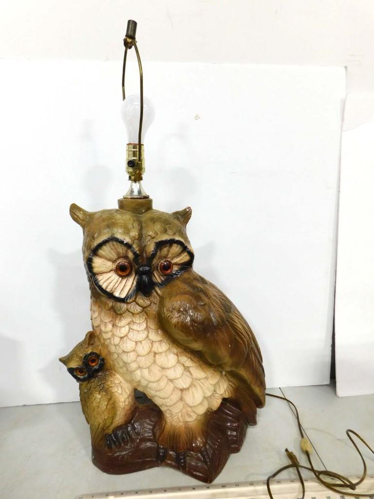 Vintage Owl Lamp: Vintage Owl Lamp Condition: works, has some small chips. The eyes light up too!