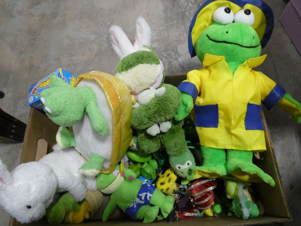 Lot of Plush Animals and Collectible Frogs: Lot of Plush Animals and Collectible Frogs