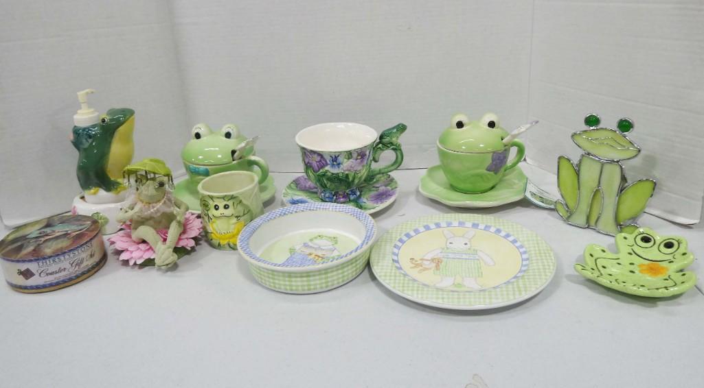 Collectible Lot incl Frogs, Jeanette Adams for Silvestri Mug, etc (1 of 6)