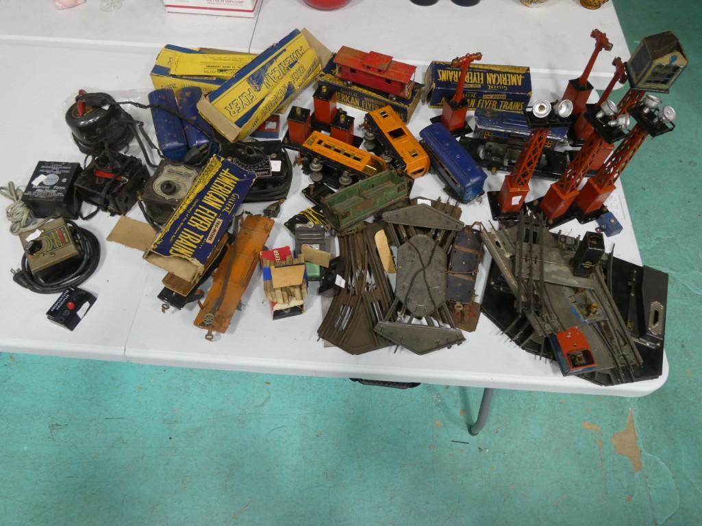 Large Lot of 3/16" / "O" scale Trains and accessories (1 of 6)