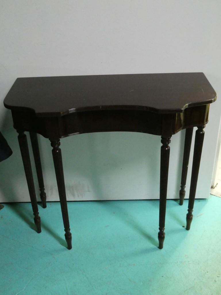 Wooden Hall Table (1 of 6)