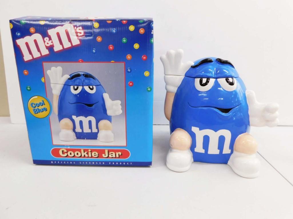 M&Ms Cool Blue Cookie Jar in Original Box (1 of 7)