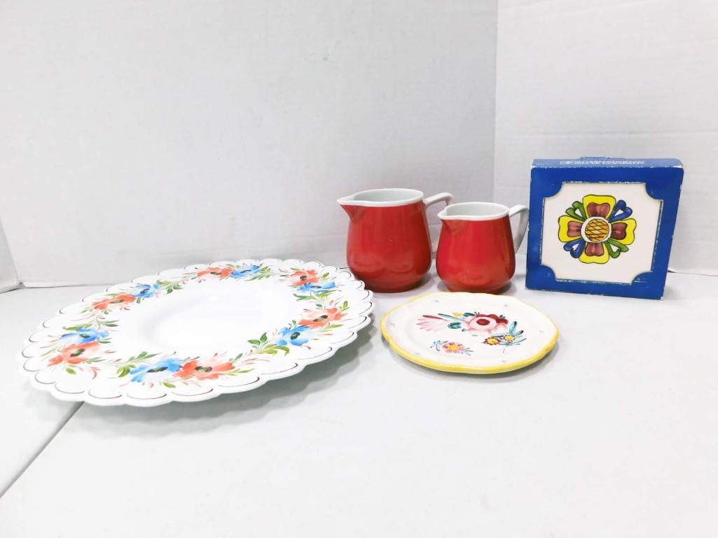 Kitchen Lot incl Footed Cake Plate, Creamer and Syrup Pitcher, Trivets, etc (1 of 5)