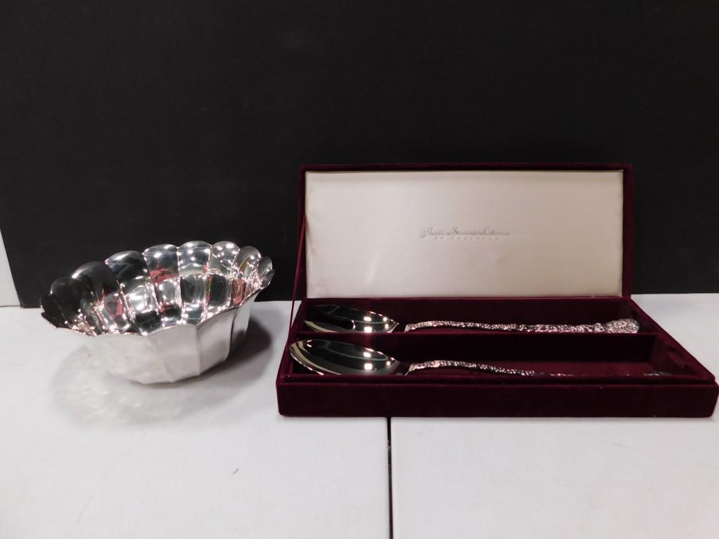 Fancy serving Spoons and Dish - American Silversmiths Collection of Godinger (1 of 5)