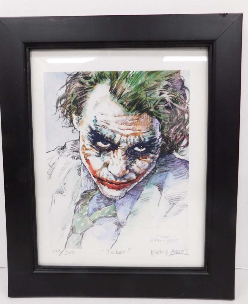 Joker Signed Print by Kelly Akins 102/300 14"x17" including the Frame: Joker Signed Print by artist Kelly Akins 102/300 pencil signed and numbered limited edition. Measures about 14"x17" including the Frame . A great item for a Batman collector
