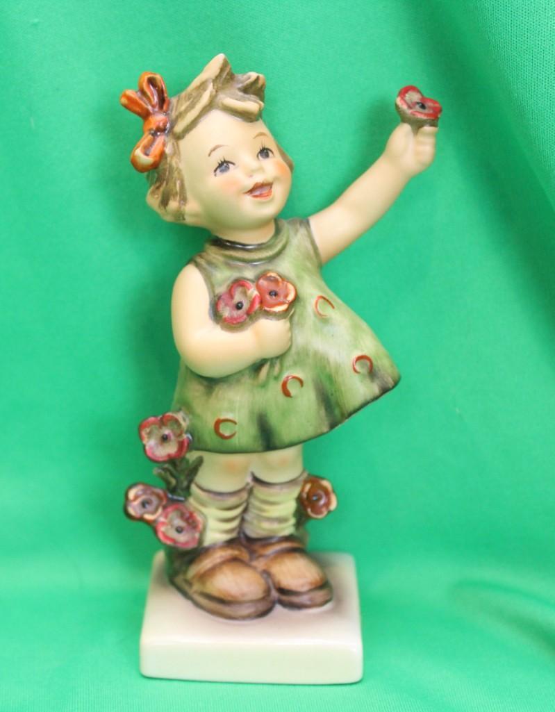 Goebel Hummel Spring cheer Figurine 72 TMK 5 5" (1 of 4)