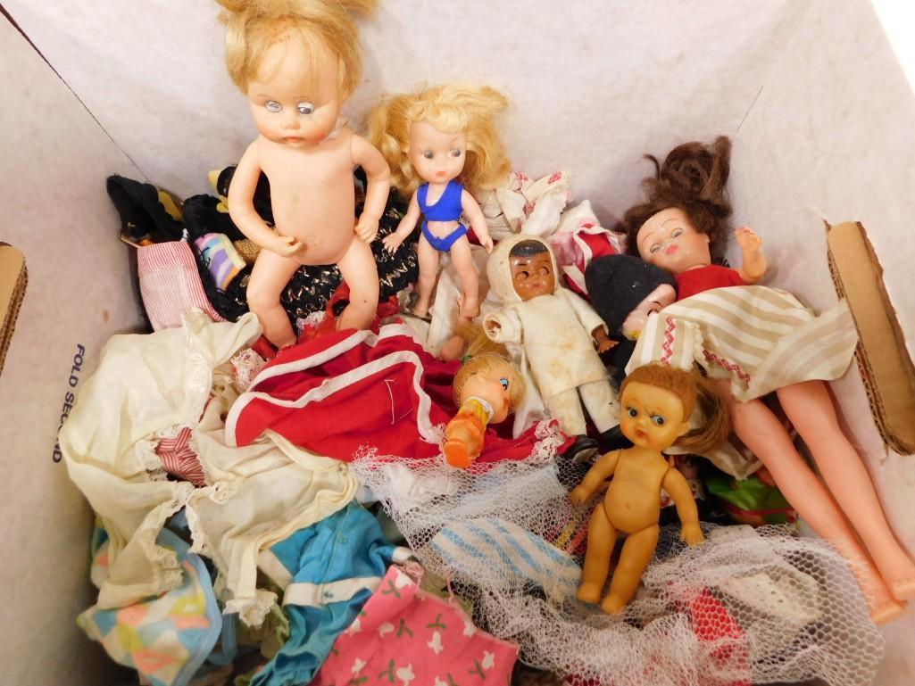 Lot of Small Vintage Dolls and Clothes (1 of 1)