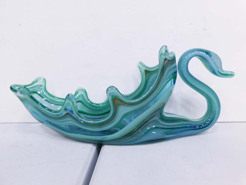 Art Glass Swan Candy Dish (1 of 3)
