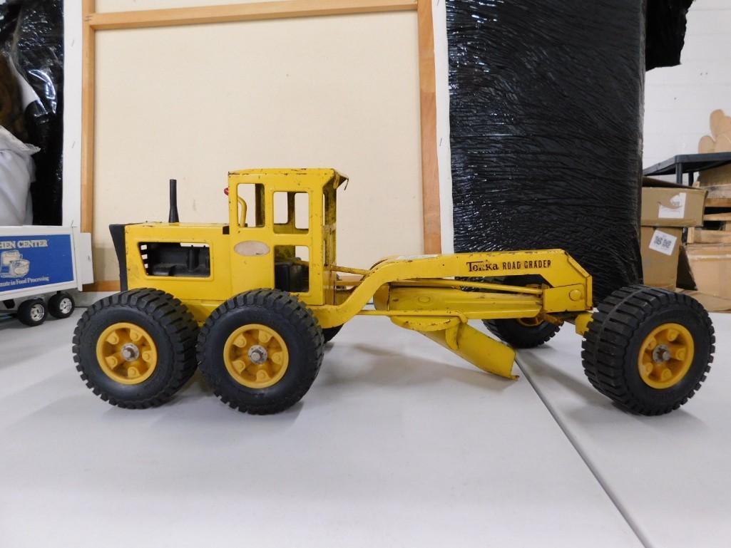 Vintage Tonka Road Grader (1 of 5)
