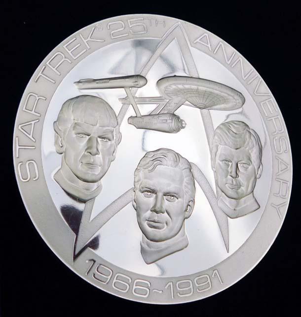6.3 oz Sterling Silver Star Trek 25th Anniversary Round .925 from 1991 (1 of 8)