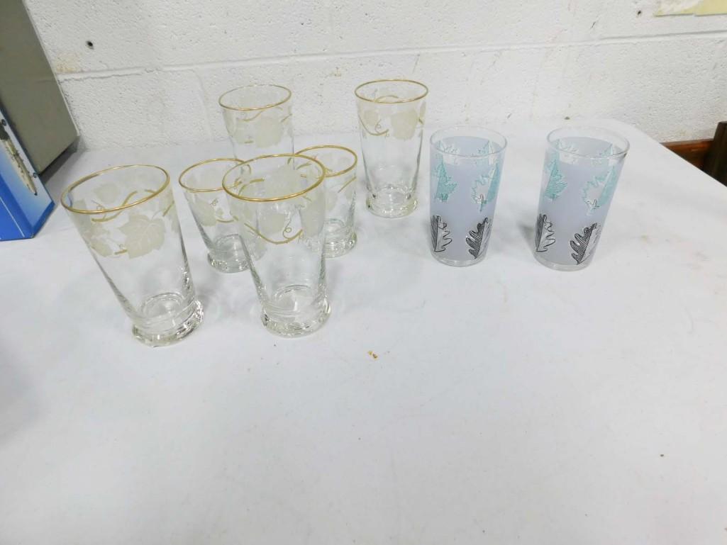 8 Vintage Asst Libbey Glasses ingl White and Gold Grapevine and MCM Mixed Cocktail: 8 Vintage Asst Libbey Glasses incl White and Gold Grapevine and MCM Mixed Cocktail