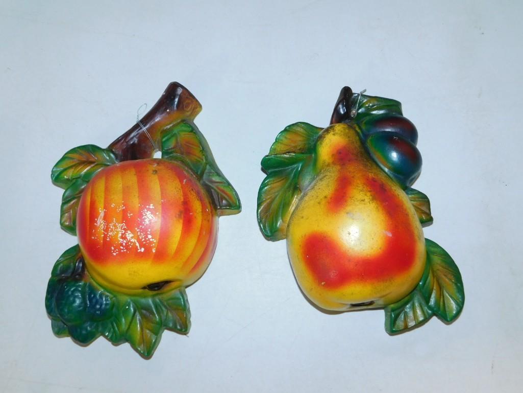 2 Vintage 1940s Chalkware String Holders Fruit Design (1 of 4)