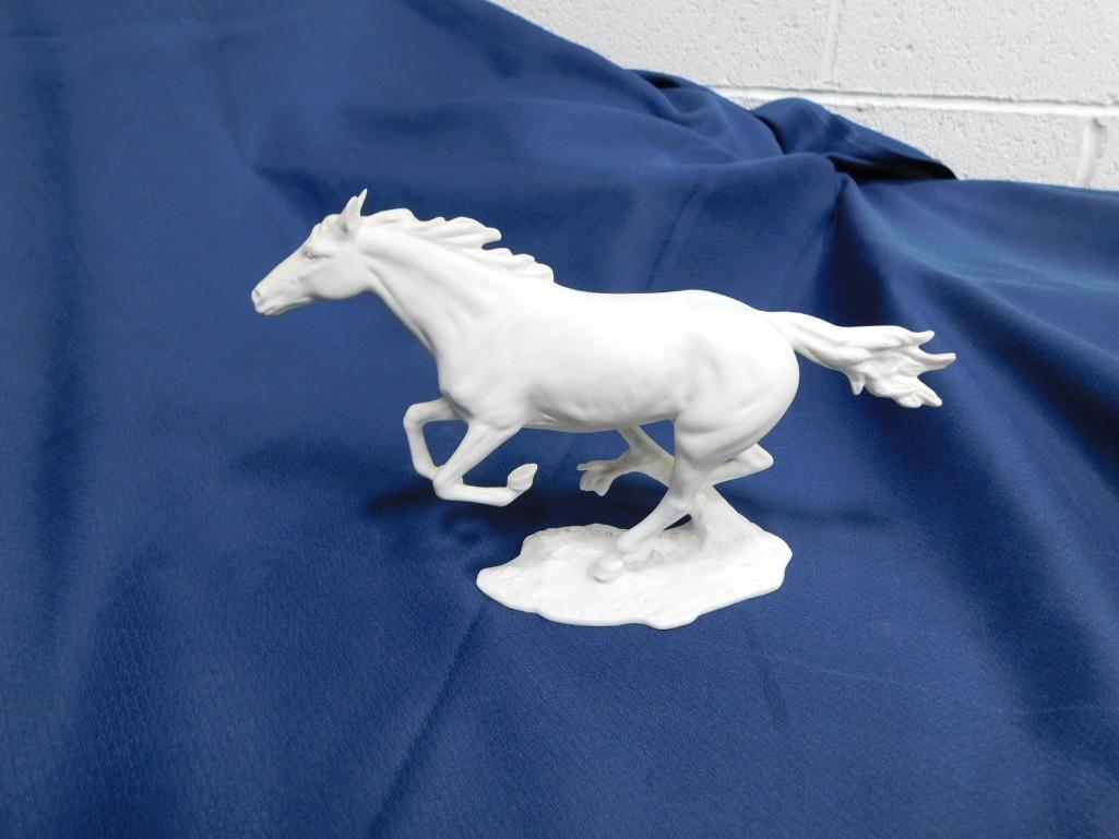 Kaiser Bisque Porcelain Horse Figurine West Germany (1 of 4)