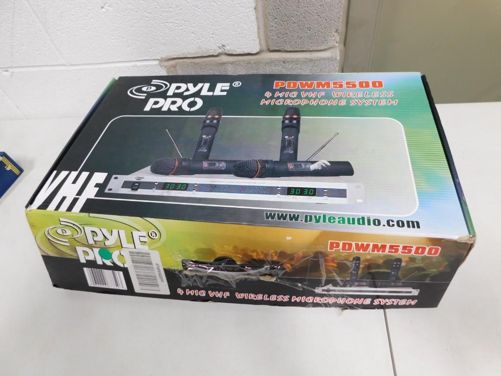 Pyle Pro PDWM5500 Wireless Microphone System (1 of 4)