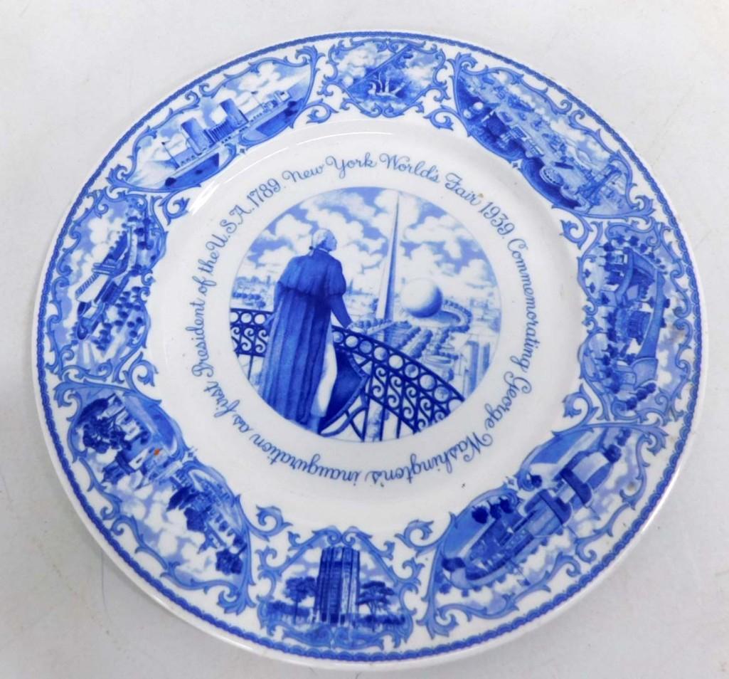 1939 New York Worlds Fair Souvenir Plate Lamberton Scammell Transferware (1 of 3)