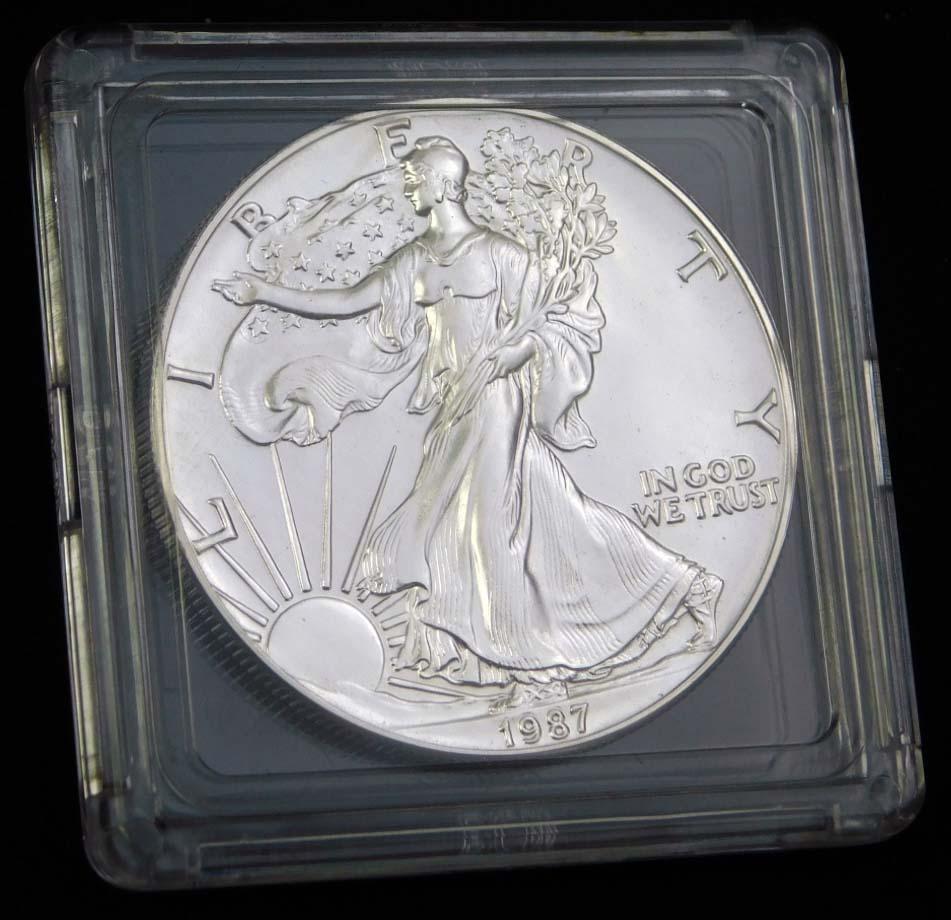 1987 BU American Silver Eagle 1 oz Fine Silver Round (1 of 2)