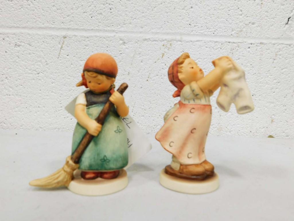 2 Goebel Hummel Figurines: 2 Goebel Hummel Figurines . Includes one from 1984 and one from 1987