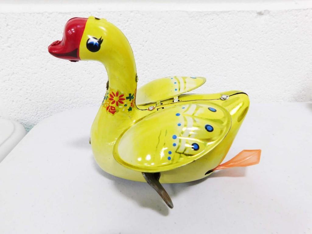 Tin Wind Up Toy Goose or Duck (1 of 5)