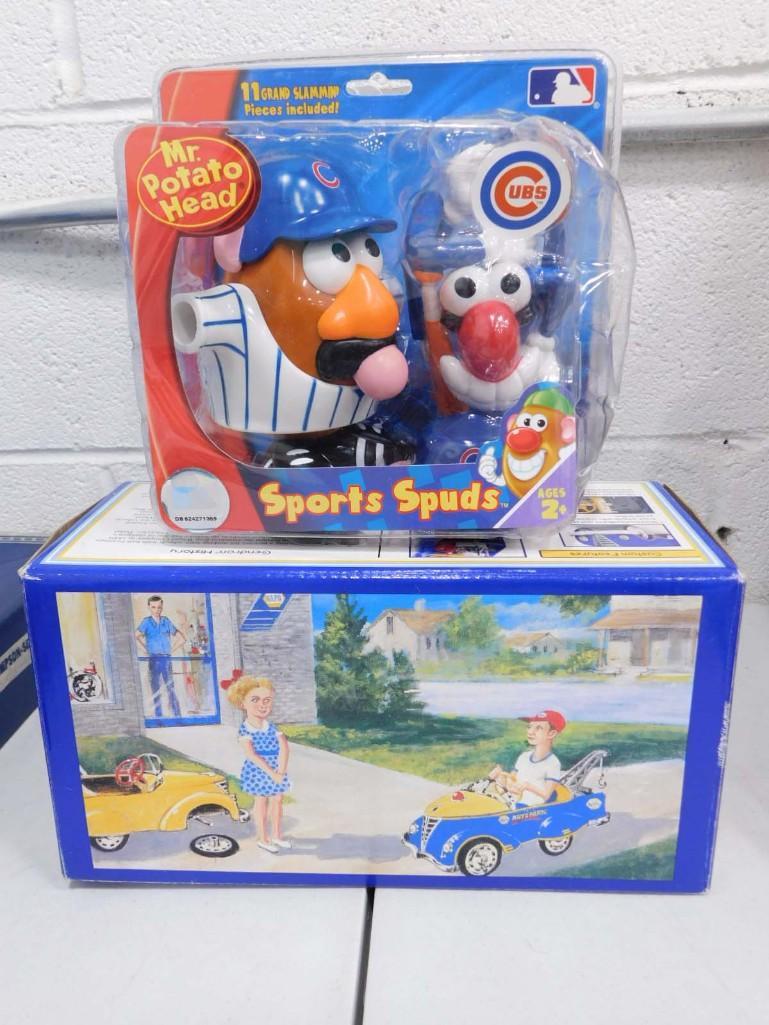 Napa Auto Parts Tow Truck Bank and a Mr Potato Head Toy: Napa Auto Parts Tow Truck Bank and a Mr Potato Head Toy