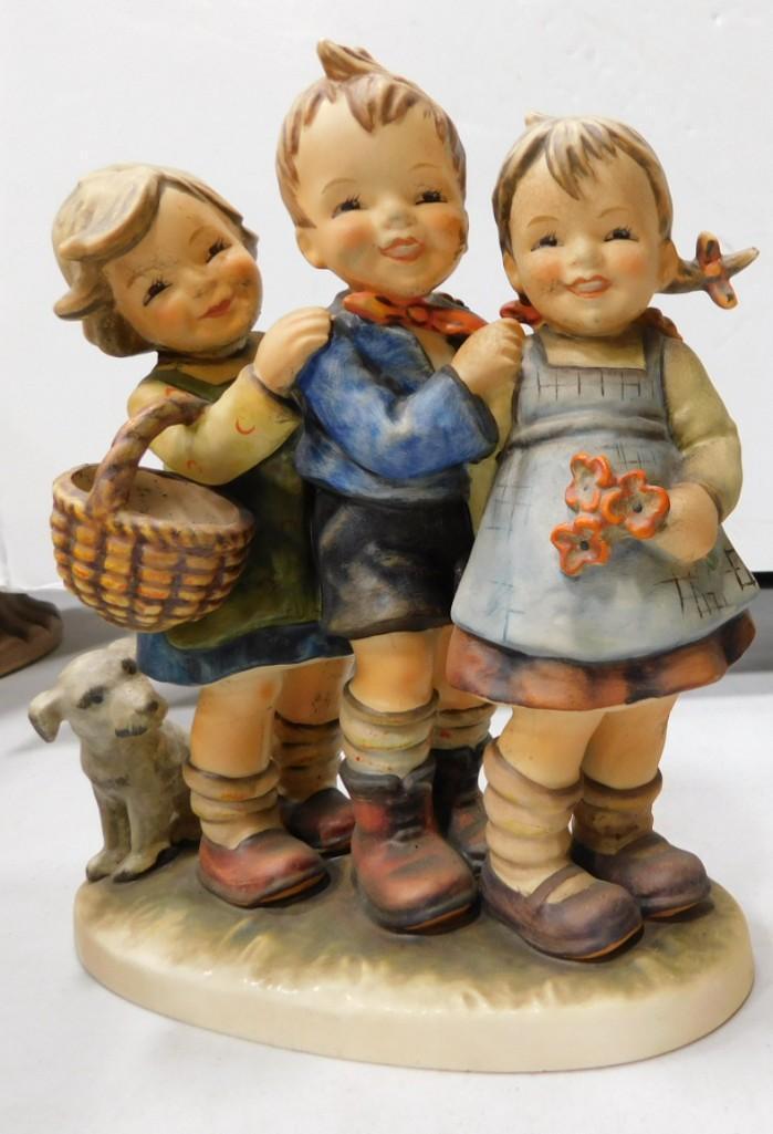 Goebel Hummel Follow the Leader Figurine: Goebel Hummel Follow the Leader Figurine