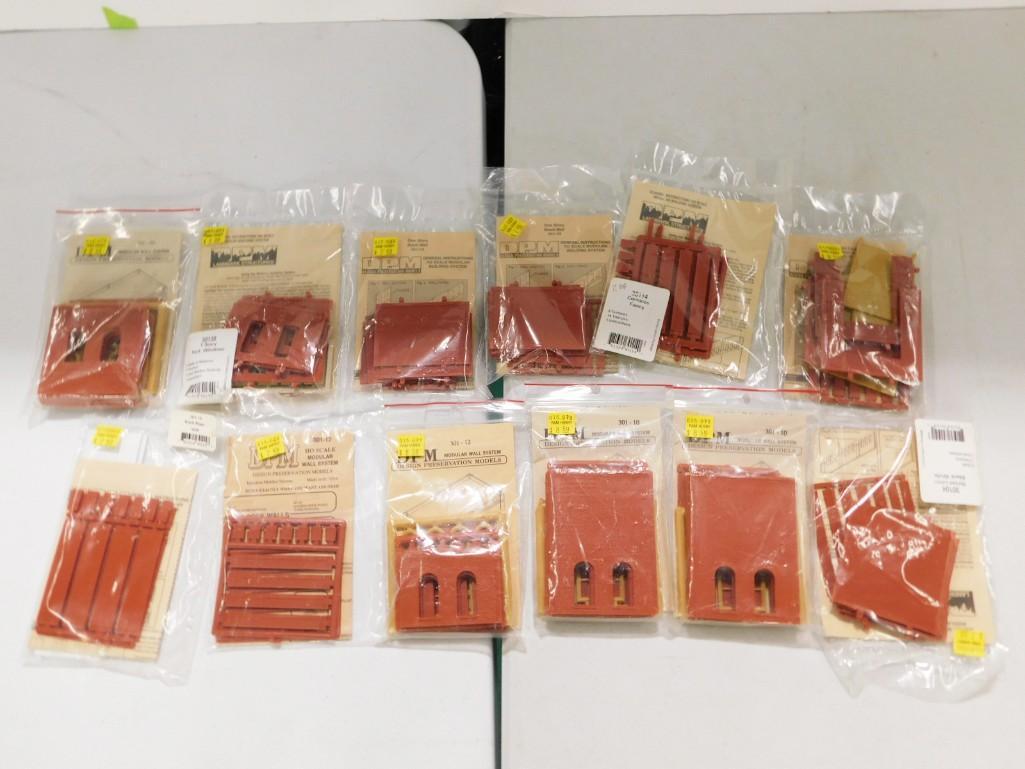 DPM HO Scale Building Kits for Model Railroad Accessories (1 of 5)