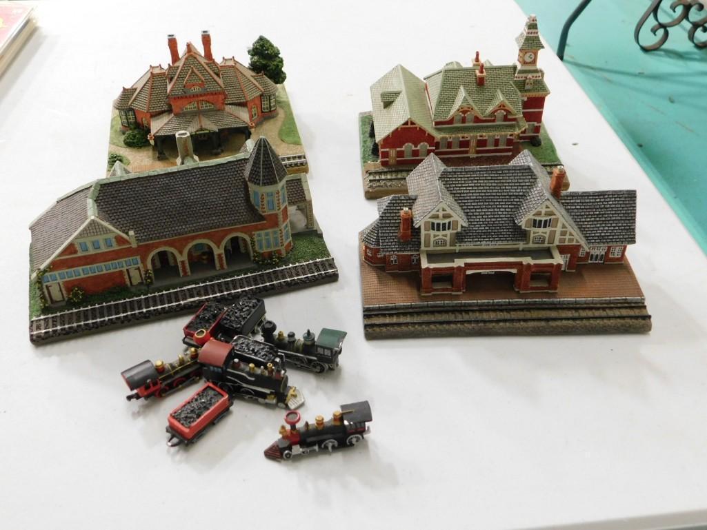 Lot of Danbury Mint Railroad Buildings incl The Illinois Pullman Station,: Lot of Danbury Mint Railroad Buildings incl The Illinois Pullman Station, The Flagstaff Railroad Station, The Old Railroad Station, The Lockport Railroad Station, etc