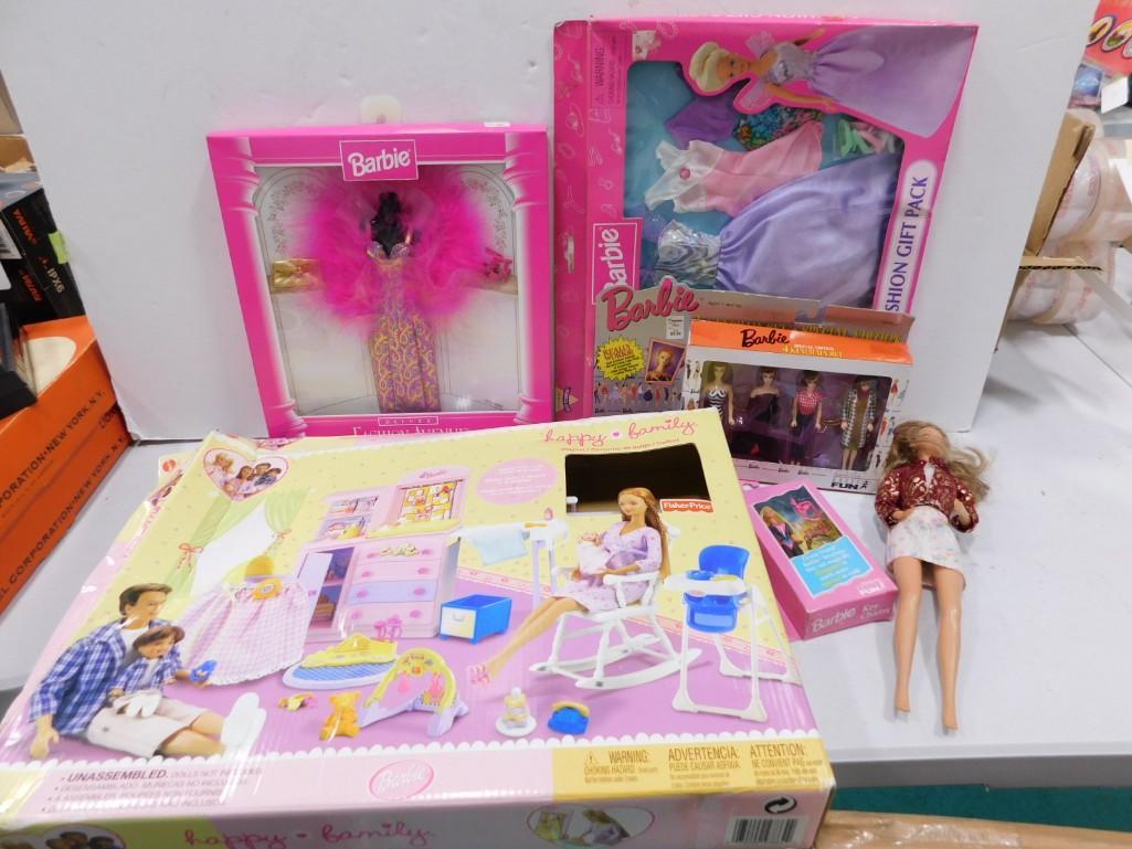 Barbie Lot incl Happy Family Midge & Baby Fashions, Accessories, Etc: Barbie Lot incl Happy Family Midge & Baby Fashion Set New and Sealed, Happy Family Dresser and Box only (set is not complete, you get only what is shown) , Accessories, Britney Spears Fashion Doll, et