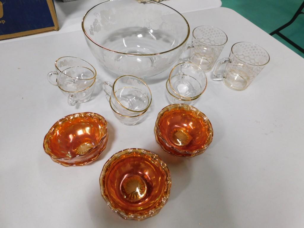 Vintage Glassware incl Marigold Carnival Glass Bowls a Small Punch Bowl with 6 Cups, (1 of 7)