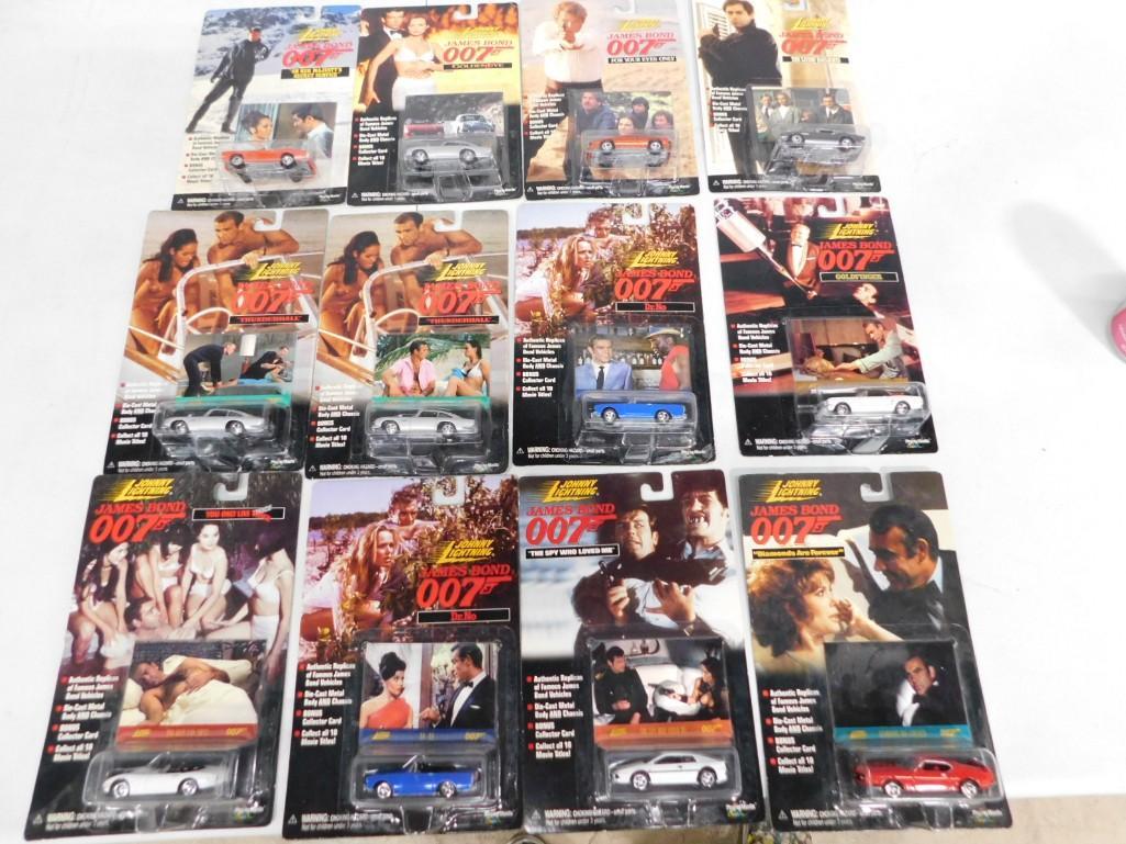Lot of 12 Johnny Lightning James Bond Die Cast Cars New on Card (1 of 4)