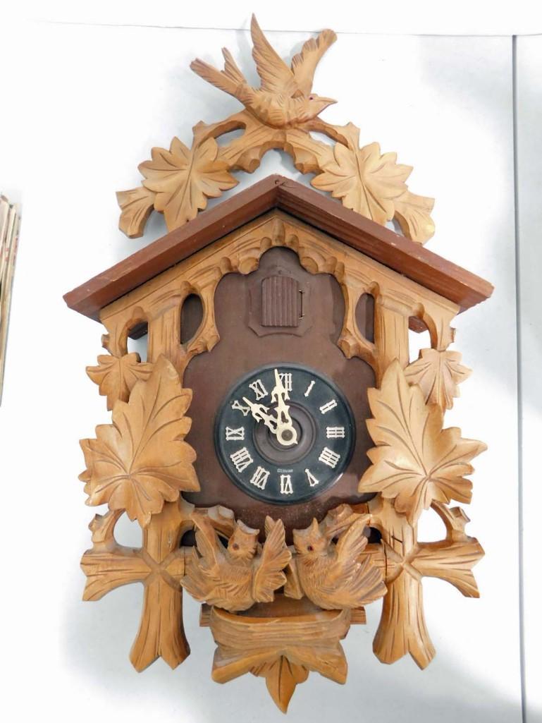 German Cuckoo Clock (1 of 8)