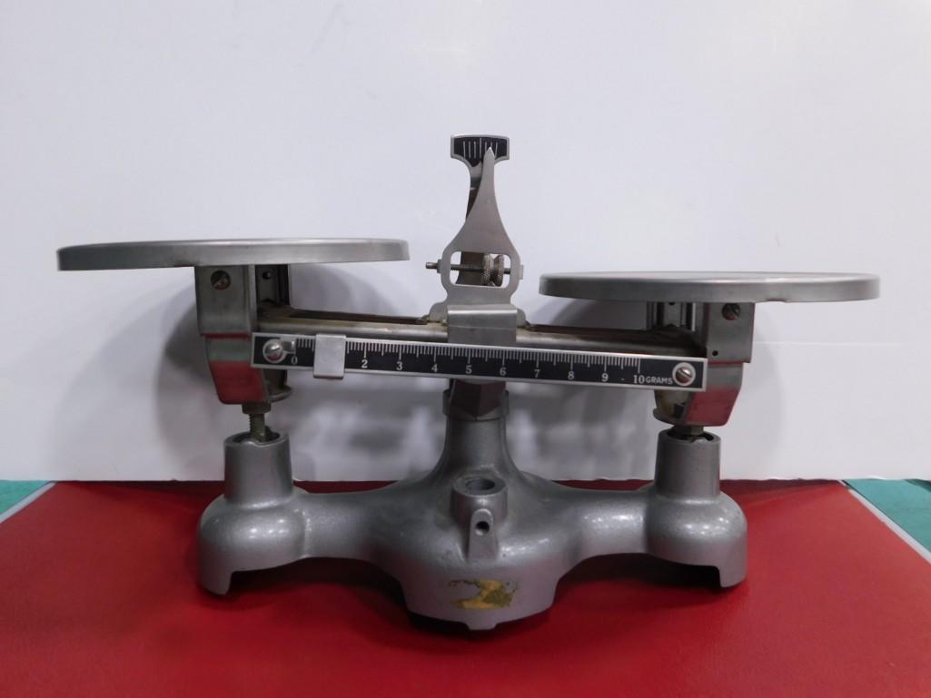 Vintage Analytical Balance Scale (1 of 4)