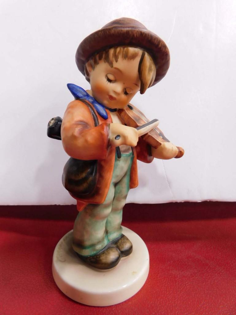 Goebel Hummel Figurine TMK 6 Little Fiddler 6" Tall, 2/0 (1 of 3)