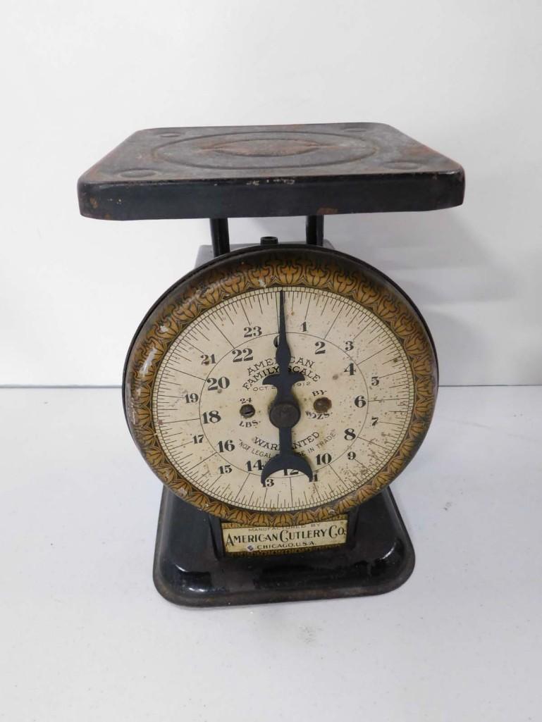 Antique American Cutlery Scale (1 of 4)