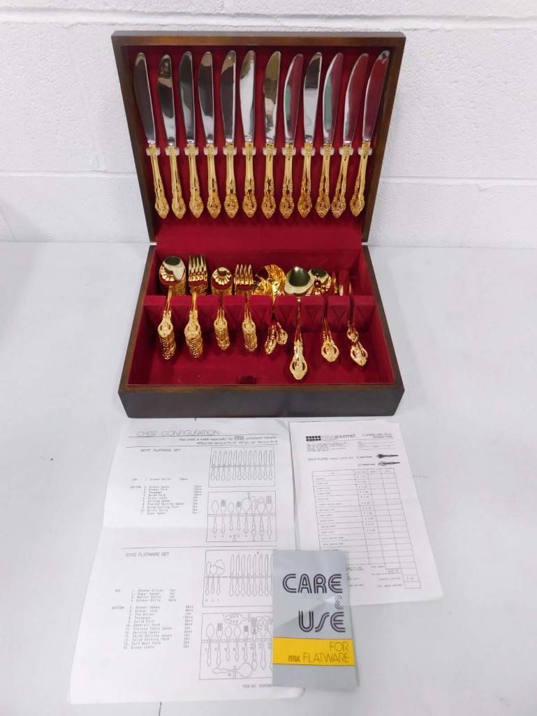 Estia Gourmet Flatware in a Wood Case Gold Tone (1 of 7)