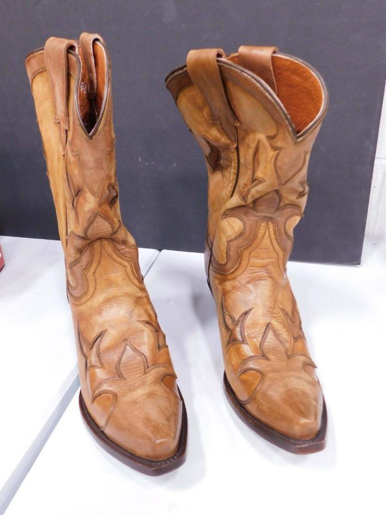 Dan Post Leather Cowboy Boots sz 7.5 M: Dan Post Leather Cowboy Boots sz 7.5 M . Appear new
