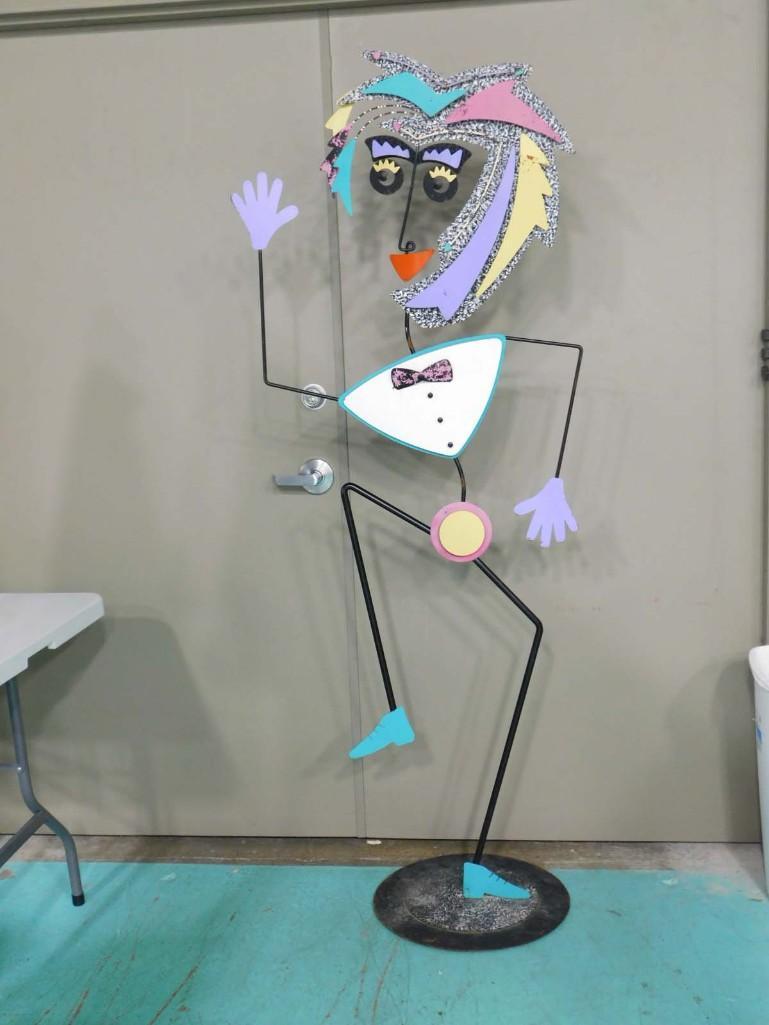 1997 Memphis Style Wire Art Sculpture Signed 6'3" Tall (1 of 7)