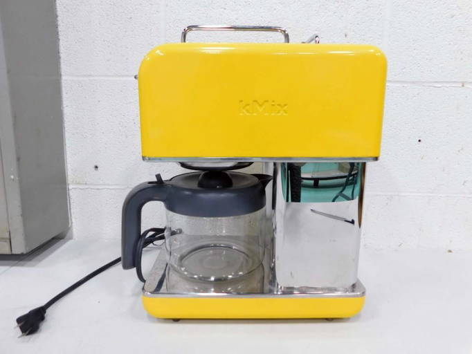 DeLonghi kMix Yellow Drip Coffee Machine Aug 01, 2022 Denotter Auctions, LLC in IL