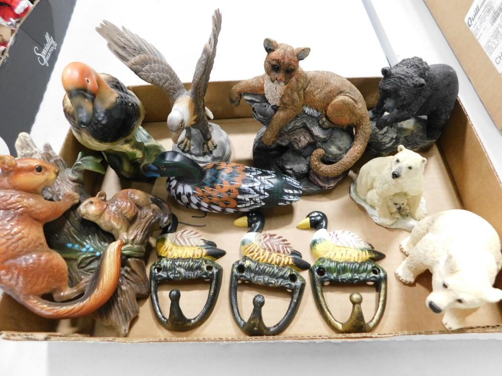 Lot of Animal Figures and Decor incl Eagle, Polar Bears, etc: Lot of Animal Figures and Decor incl Eagle, Polar Bears, etc