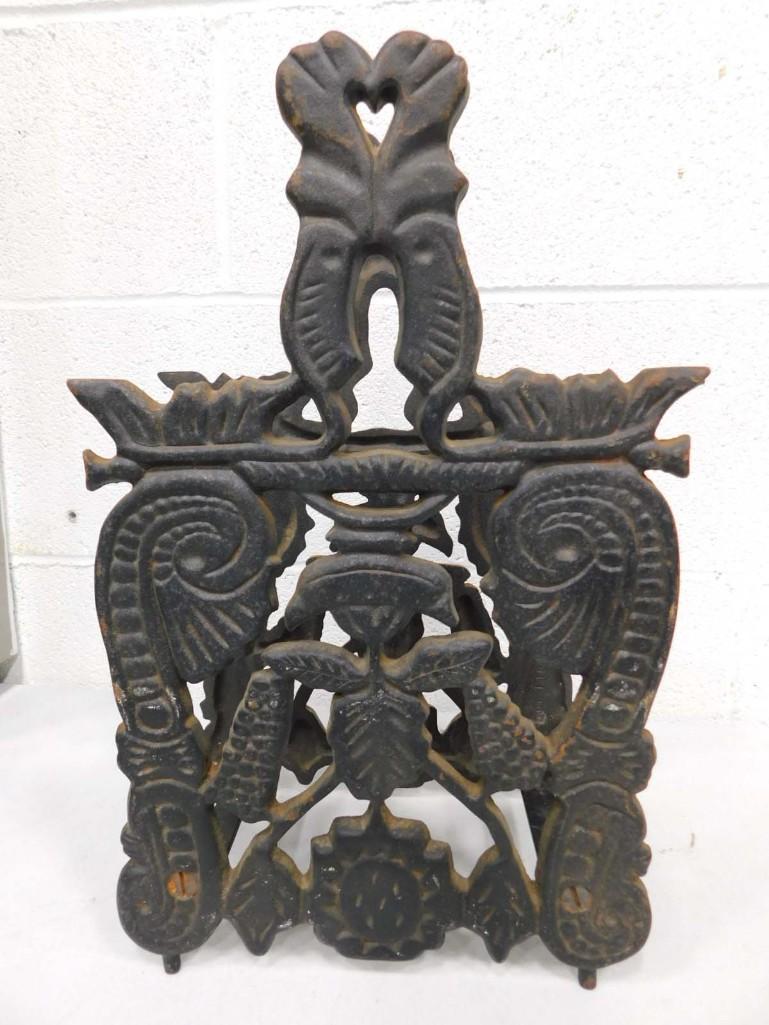 Vintage Emig Cast Iron Magazine Rack or Log Rack: Vintage Emig Cast Iron Magazine Rack or Log Rack Condition: has some rust