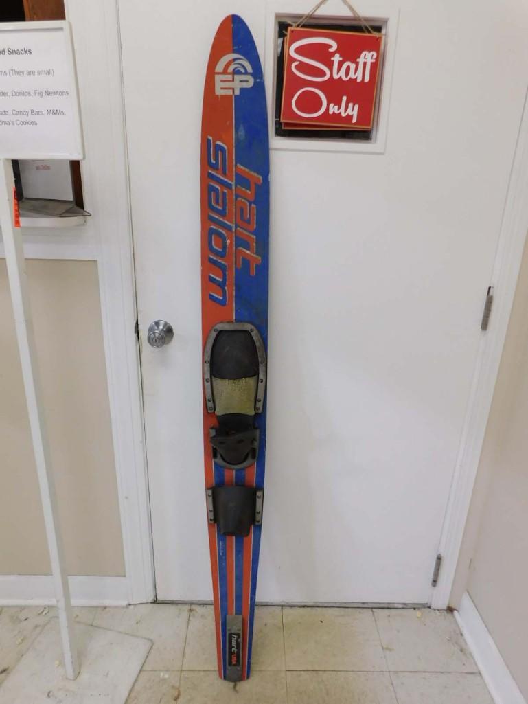 1 Vintage EP Hart Slalom Waterski: 1 Vintage EP Hart Slalom Waterski