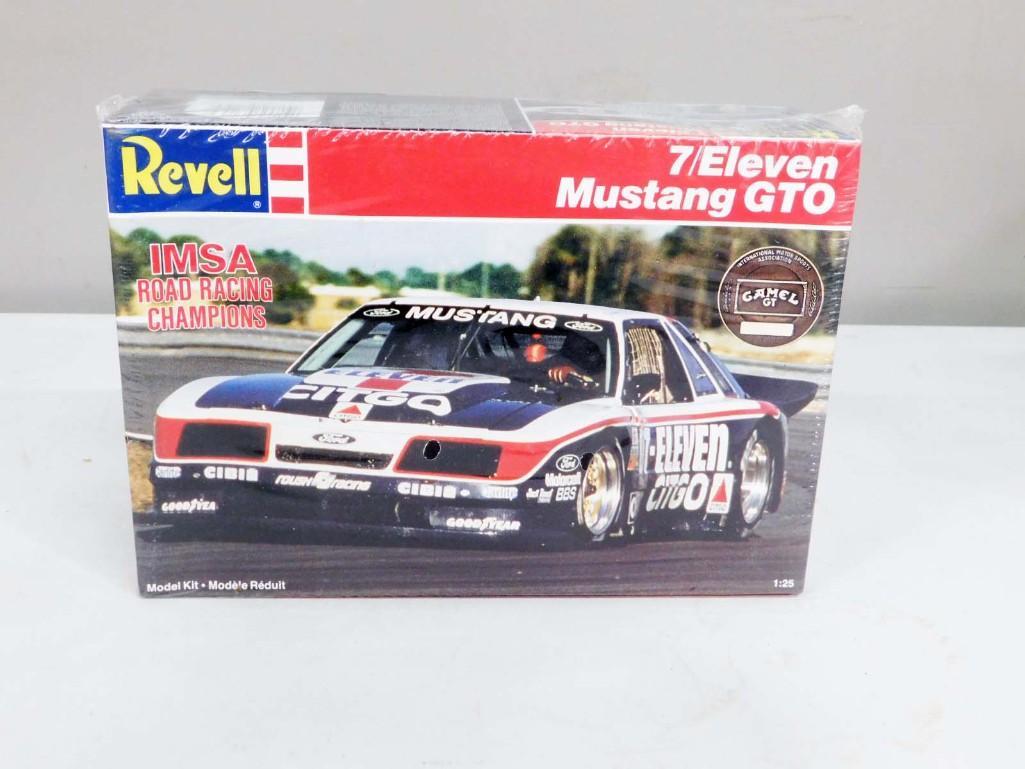 Revell 7 Eleven Mustang GTO 1:25 Scale Model Kit Sealed: Revell 7 Eleven Mustang GTO 1:25 Scale Model Kit Sealed